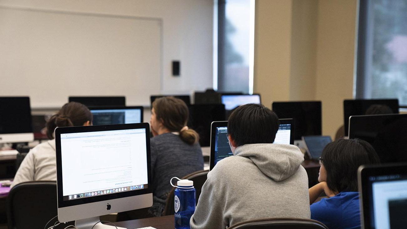 Students in the Computer Science Lab